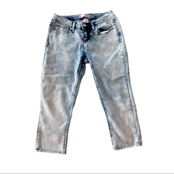 ❤️ NO BOUNDARIES Acid Wash Capri Jegging Size 7 ❤️ - Picture 1 of 6